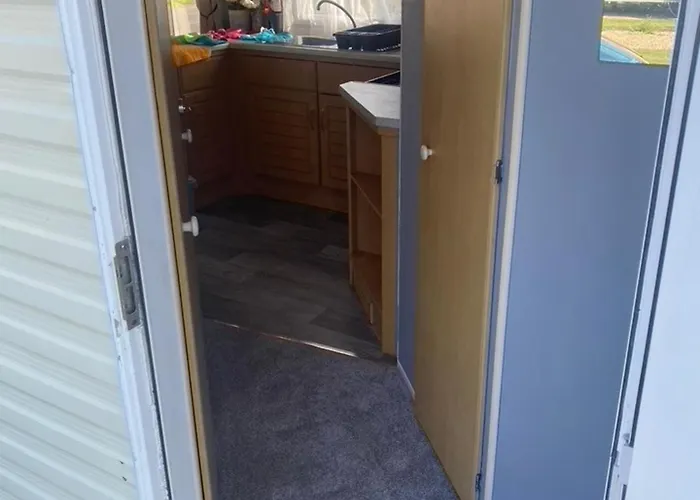 Beautiful 2-Bed Caravan In Ingoldmells