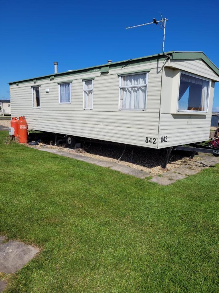 Beautiful 2-Bed Caravan In Ingoldmells Holiday home Ingoldmells